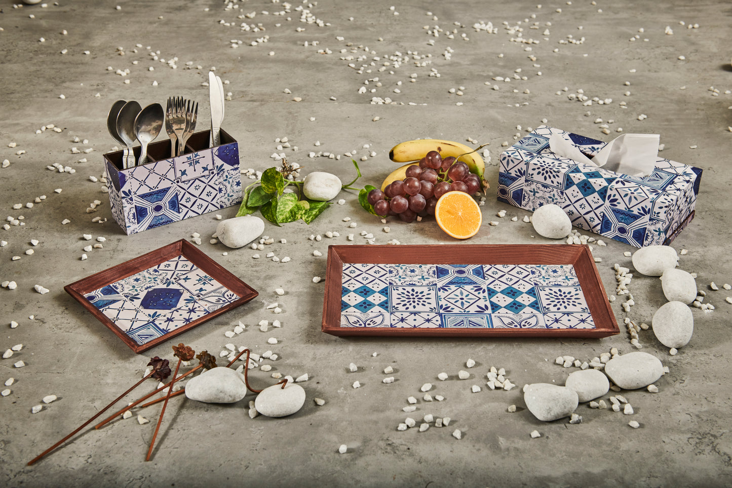 A Tiny Mistake Turkish Blue Tiles Small Square Wooden Serving Tray, 18 x 18 x 2 cm