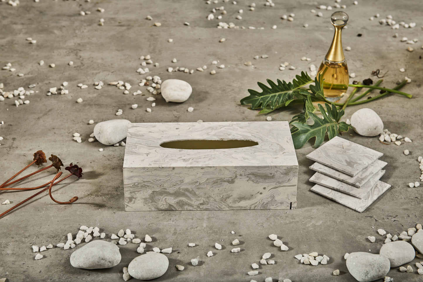 A Tiny Mistake Leherein Rectangle Tissue Box, 26 x 13 x 8 cm