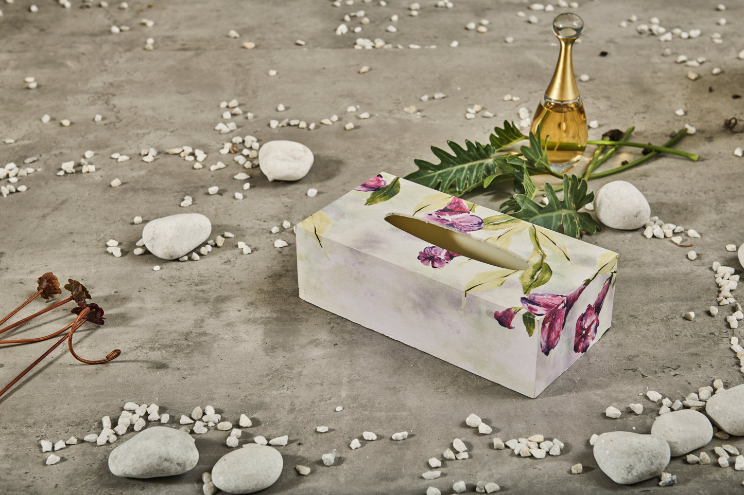 A Tiny Mistake Morning Glory Rectangle Tissue Box, 26 x 13 x 8 cm