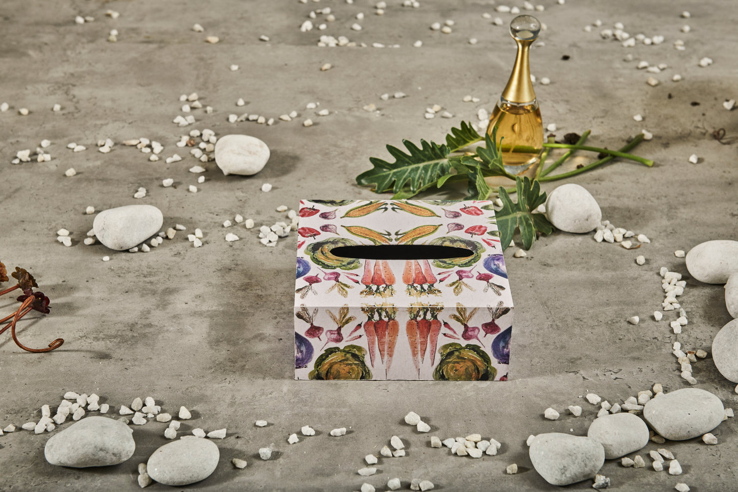 A Tiny Mistake Vegetables Square Tissue Box, 18 x 18 x 7.5 cm