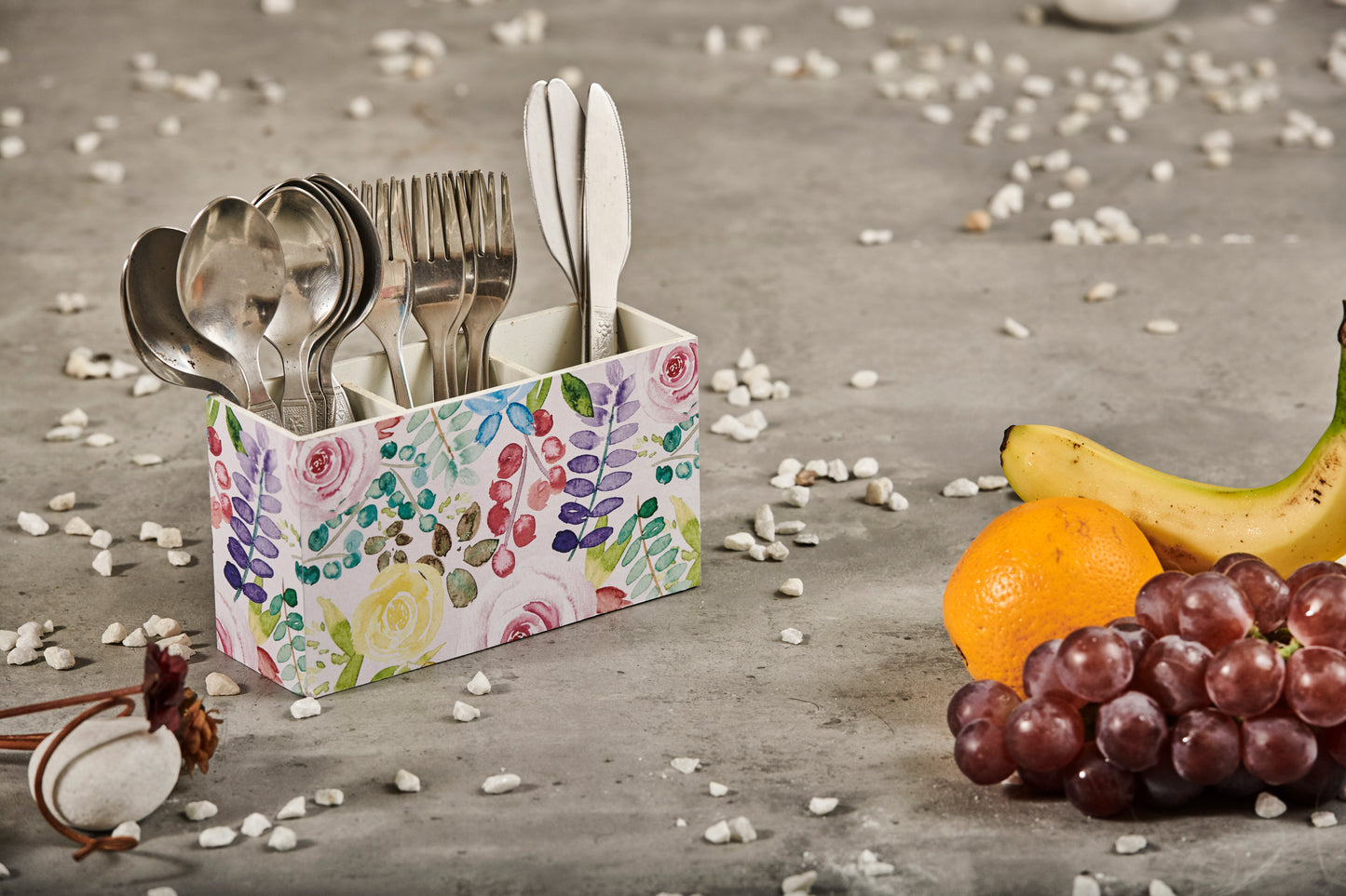 A Tiny Mistake Watercolour Roses Wooden Cutlery Holder, 18 x 10 x 6.5 cm