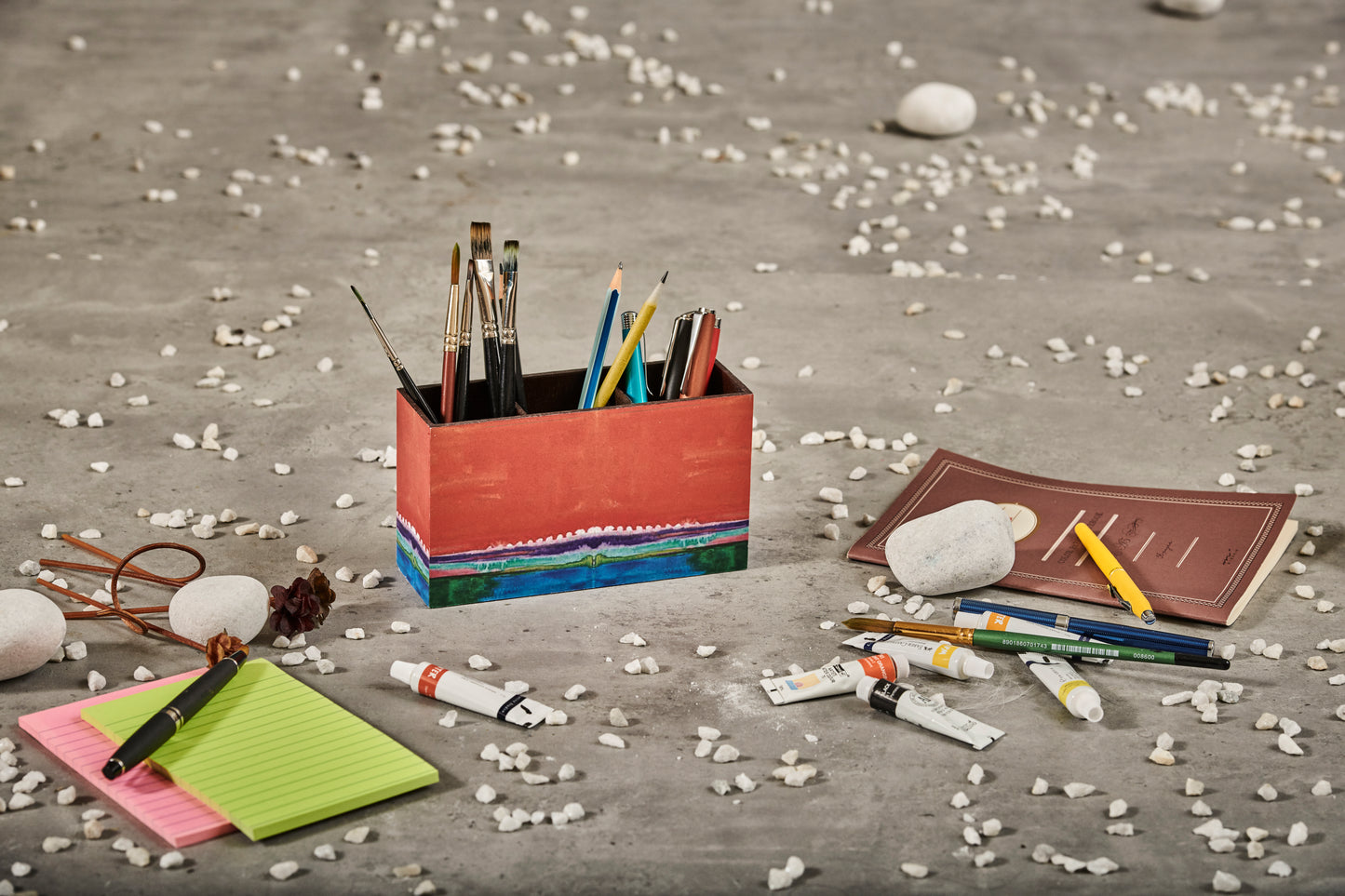 A Tiny Mistake Horizon Wooden Cutlery Holder, 18 x 10 x 6.5 cm