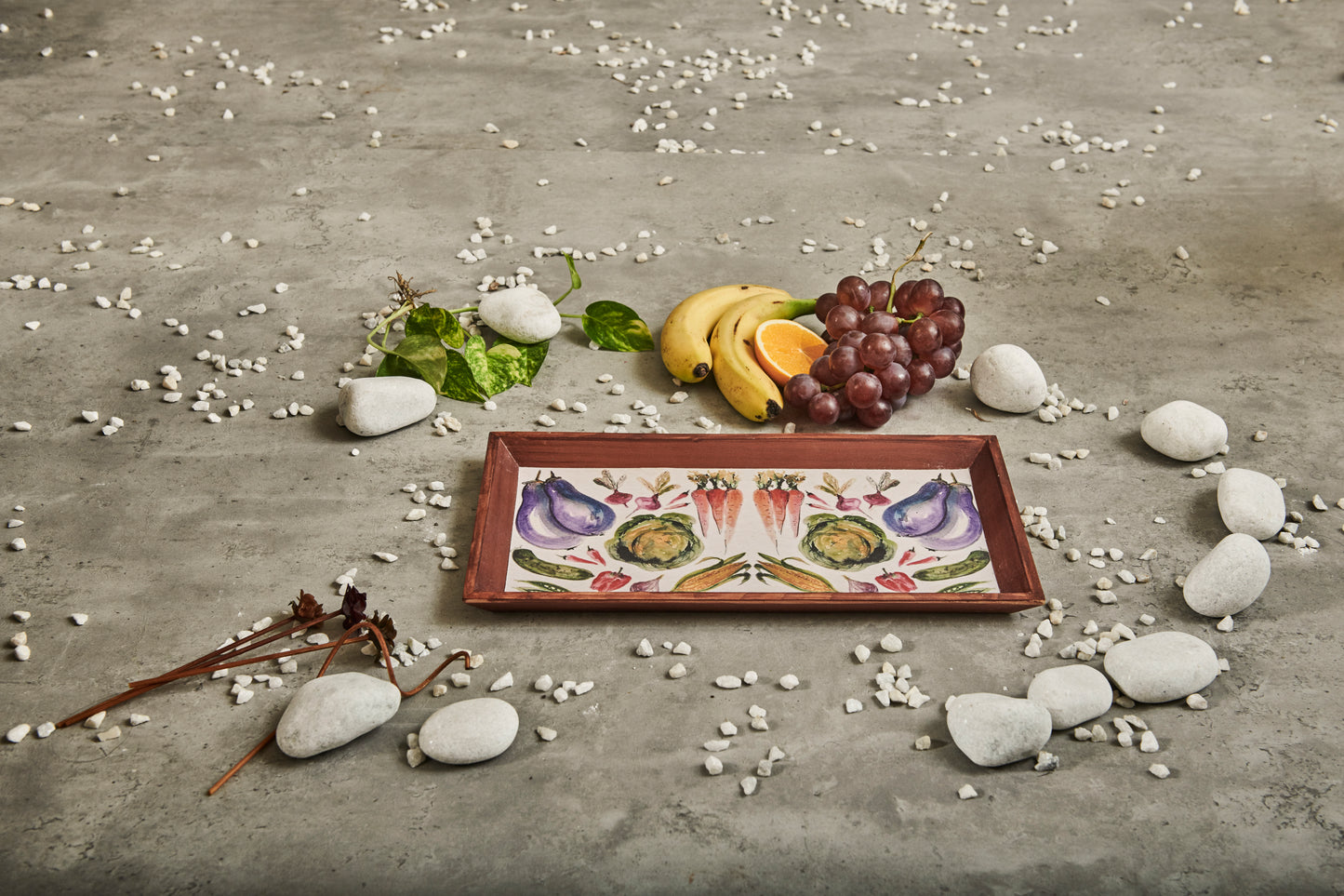 A Tiny Mistake Vegetables Rectangle Wooden Serving Tray, 35 x 20 x 2 cm