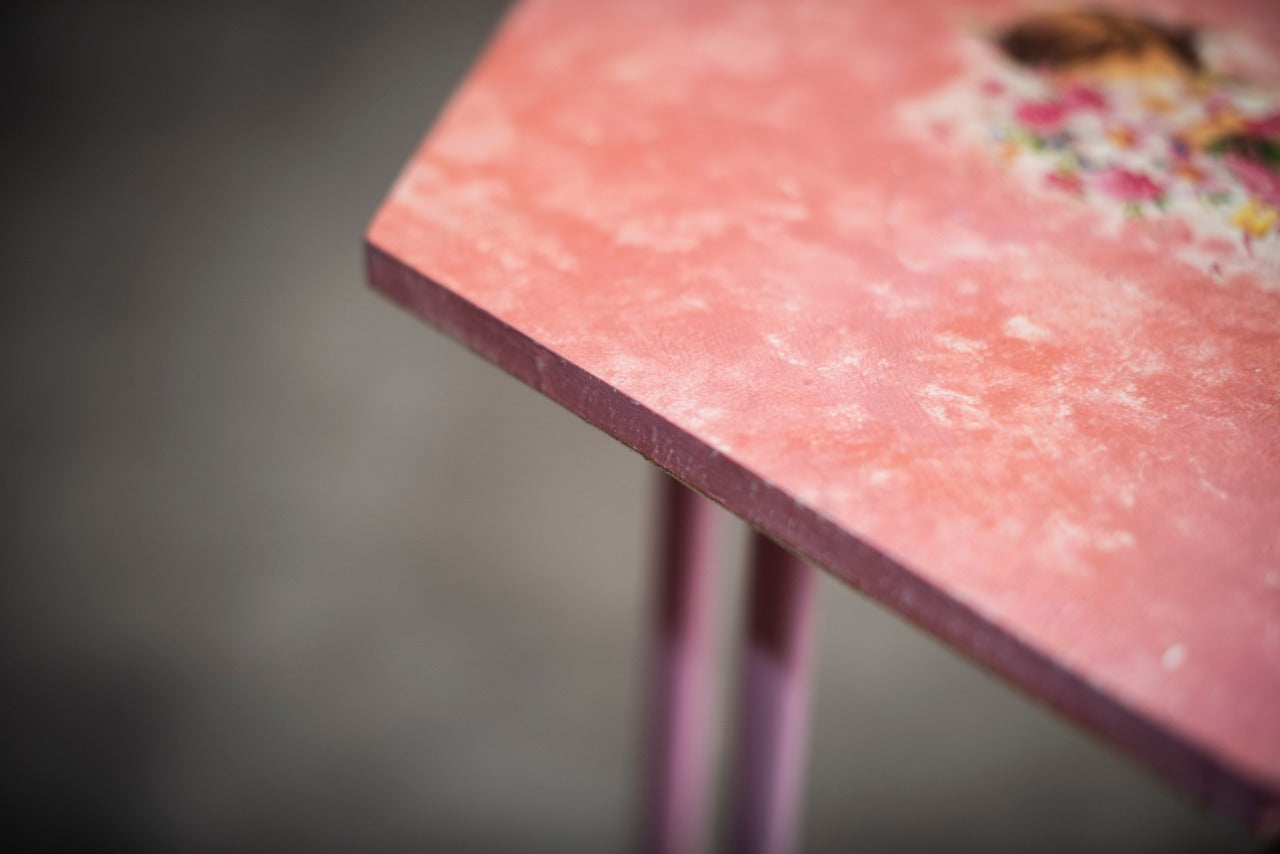 A Tiny Mistake Cute Girl Hex Table