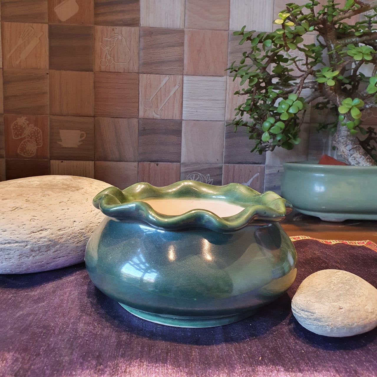 Elegant Floral Round Ceramic Planter, Outdoor and Indoor Planter, Ceramic Planter for Real Plants, 14.5 x 14.5 x 13.5 cm (Jade)