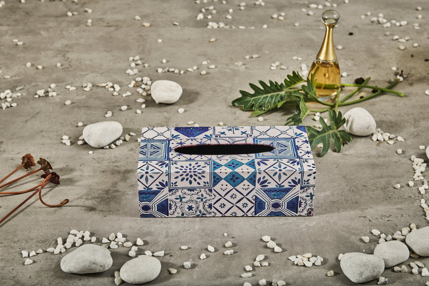A Tiny Mistake Turkish Blue Tiles Rectangle Tissue Box, 26 x 13 x 8 cm