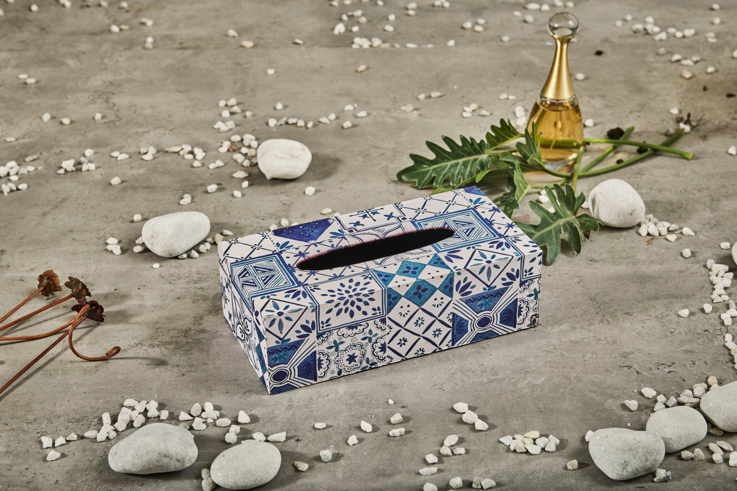 A Tiny Mistake Turkish Blue Tiles Rectangle Tissue Box, 26 x 13 x 8 cm