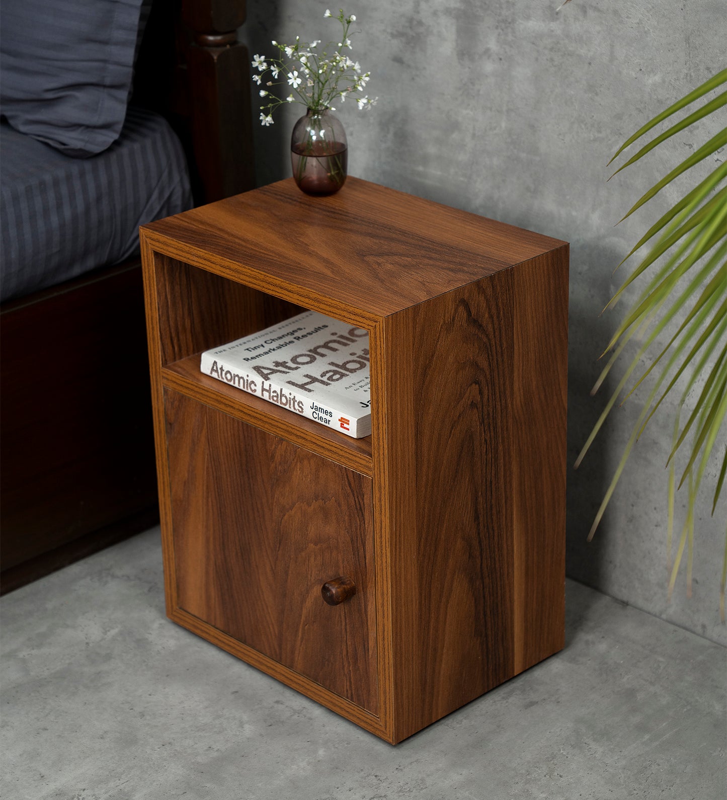 Bedside Chest, Side Table, Bedside Cabinet, Bedside Storage, Bedroom Decor, Wooden Chest