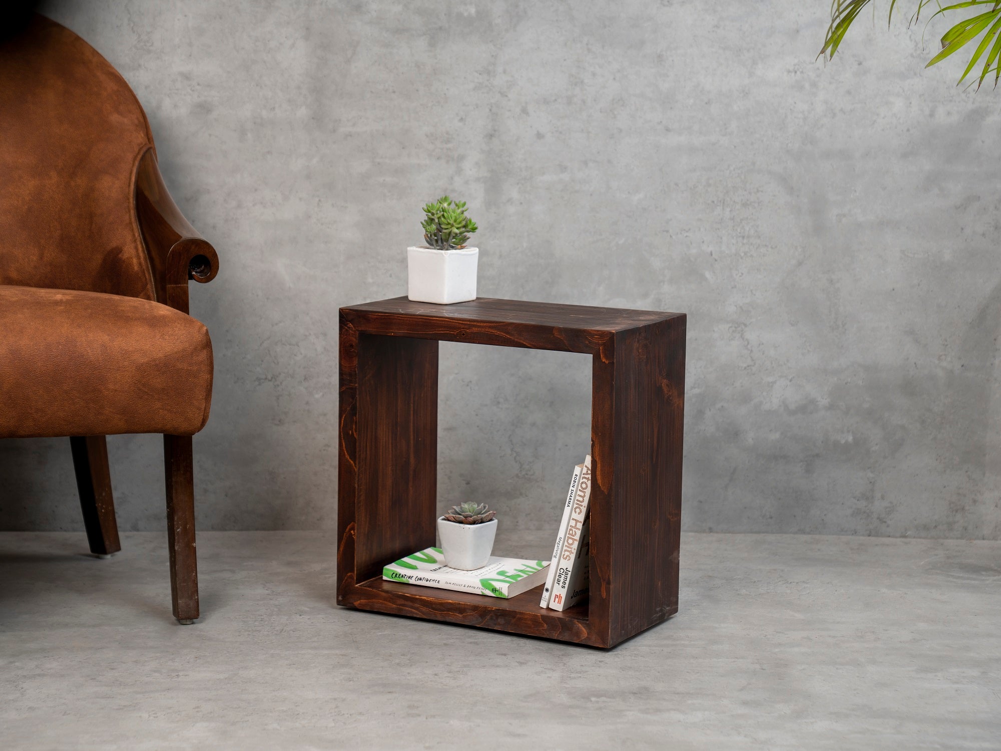 Box shop end table